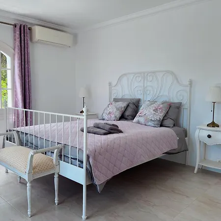 Pureza Bed & Breakfast Mijas