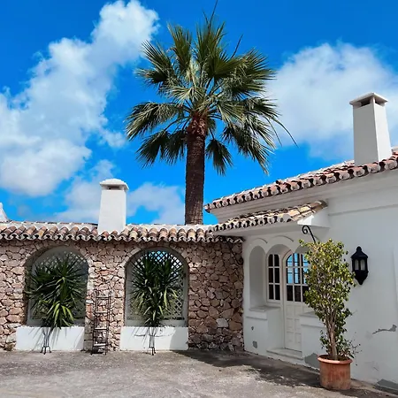 Pureza Bed & Breakfast